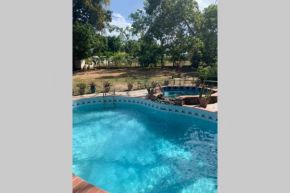La Canela Beach Cottage, 5 minute walk to beach